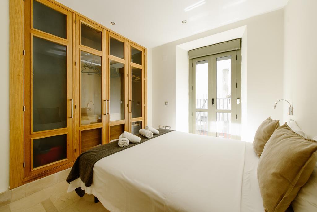 1E Azofaifo St Apartment Sevilla Buitenkant foto