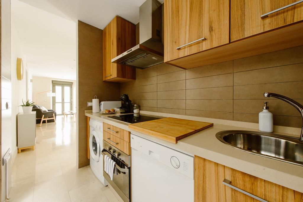 1E Azofaifo St Apartment Sevilla Buitenkant foto