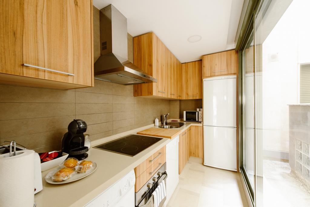 1E Azofaifo St Apartment Sevilla Buitenkant foto