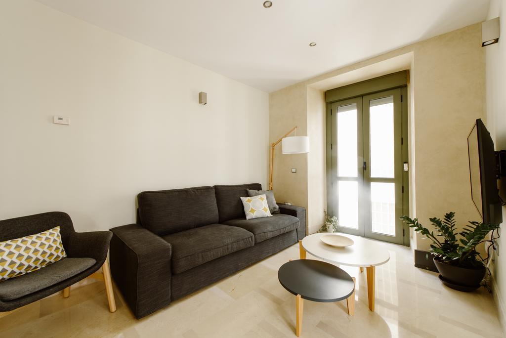 1E Azofaifo St Apartment Sevilla Buitenkant foto